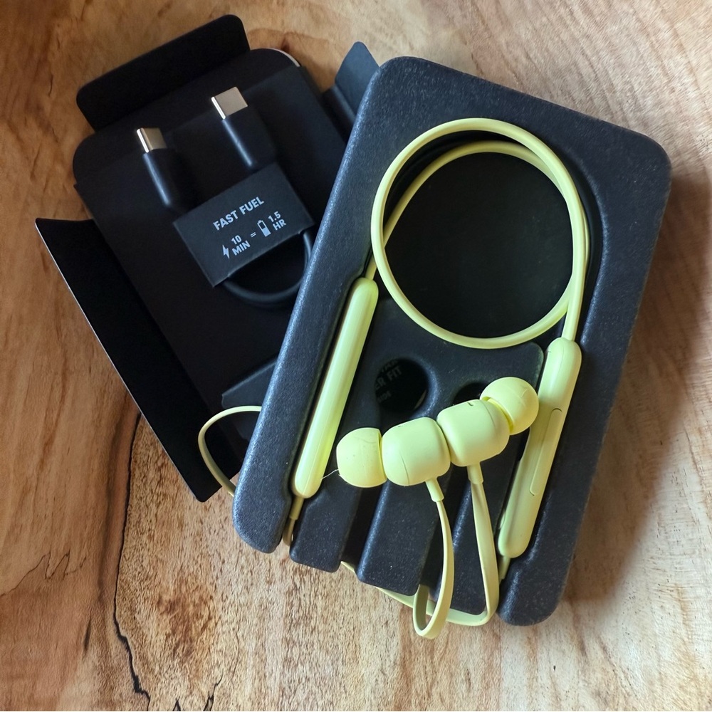 Beats Flex Wireless Neckband Earbuds in NEON Yellow